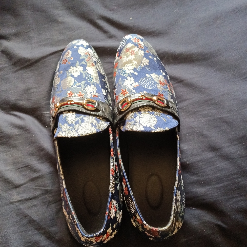 Men's paisley loafers